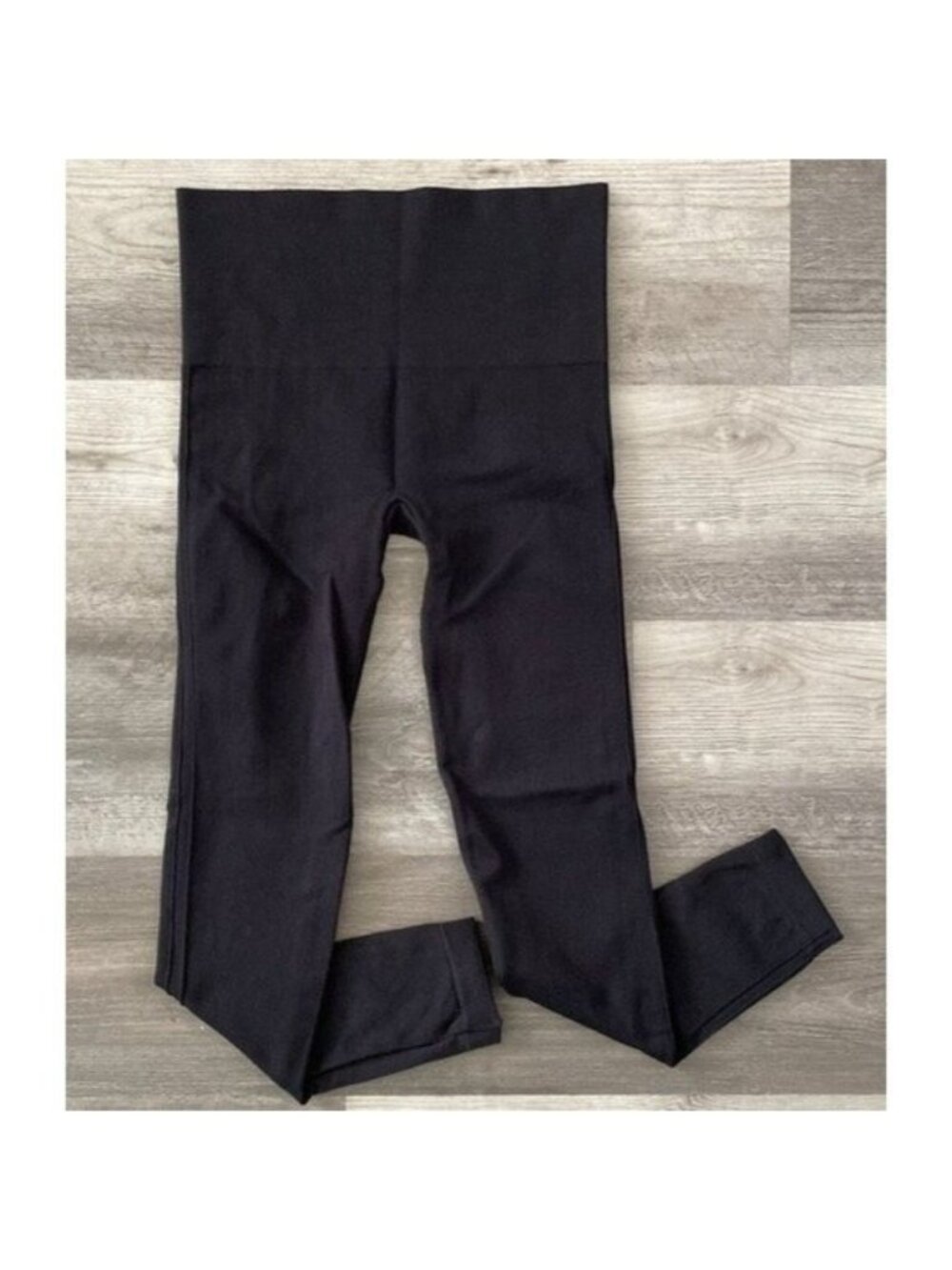SPANX Legging Textured Pique Knit Black High Waisted Athleisure Size Medium